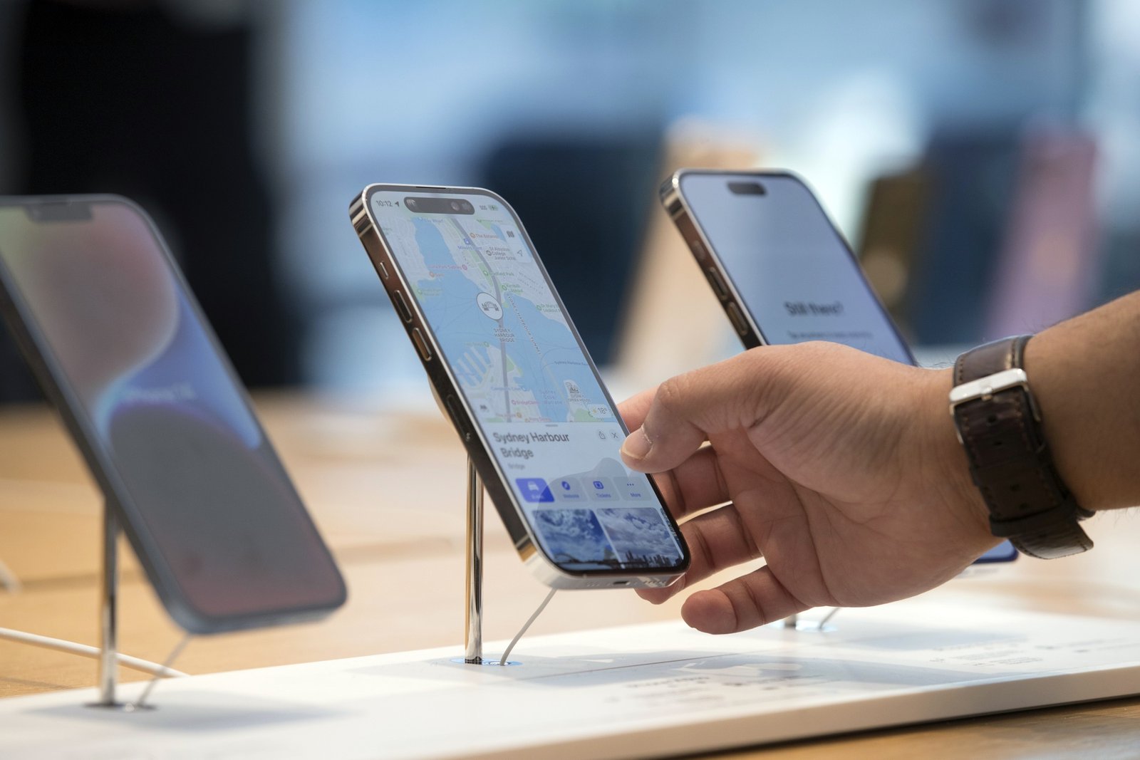 Popular Colors in the Smartphone Industry